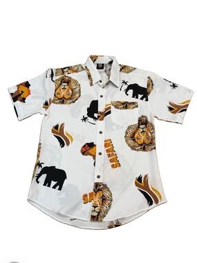 Men's Button Down Shirt Medium M Safari Print Short Sleeve Boho